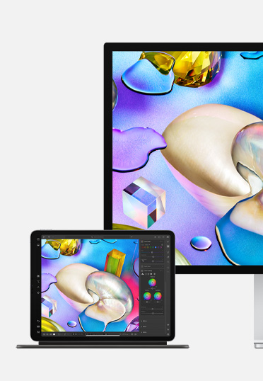 iPad 和 Studio Display 显示相同的作品。