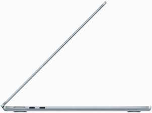 天蓝色 MacBook Air 侧面视图